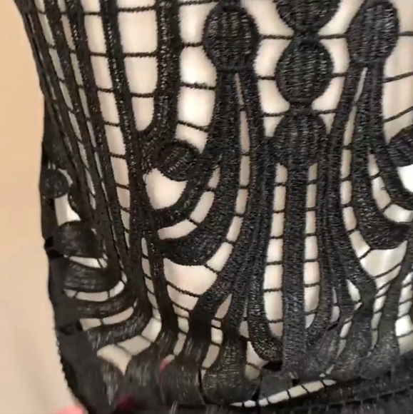 Express Black Metallic Glitter Crochet Lace Layered Tank Top - Picture 11 of 12